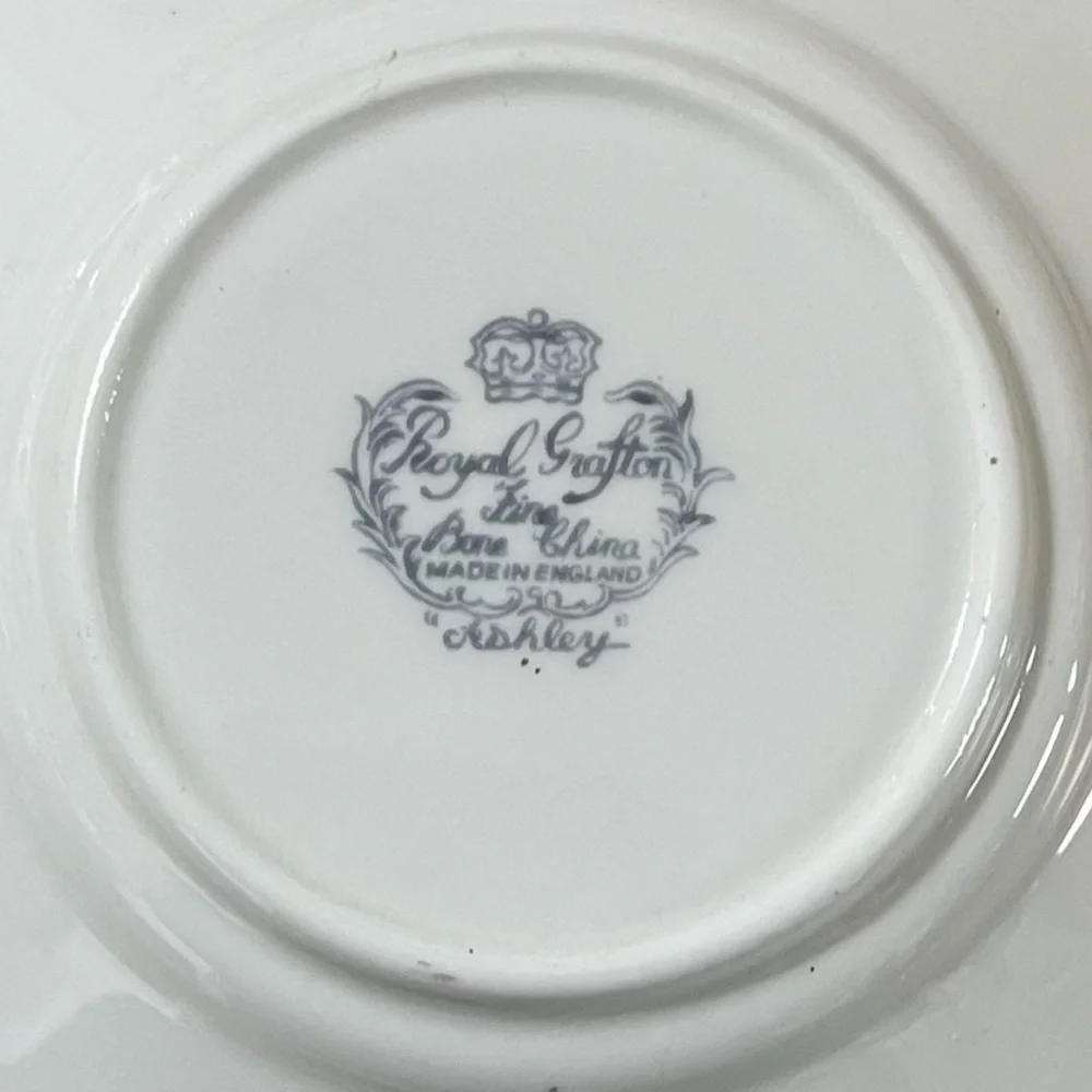 Royal Grafton “Ashley” Teacup and Saucer - Picture 9 of 9